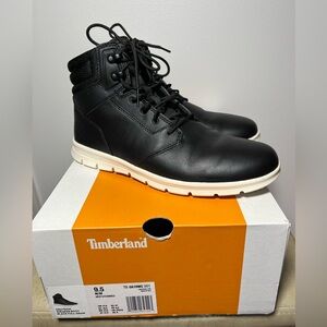 Timberland Men’s Graydon Sneaker Boot
Size 9.5